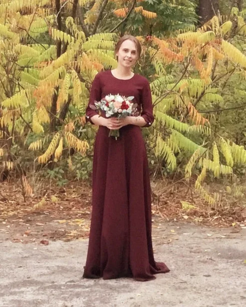 Burgundy Bridesmaid Dresses 3/4 Sleeves Long Dress With Sweep Train